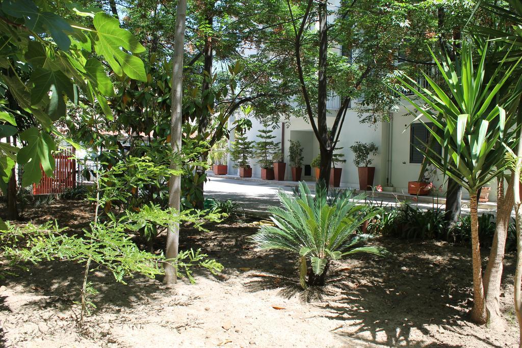 Book Your Place Cefalú Exterior foto