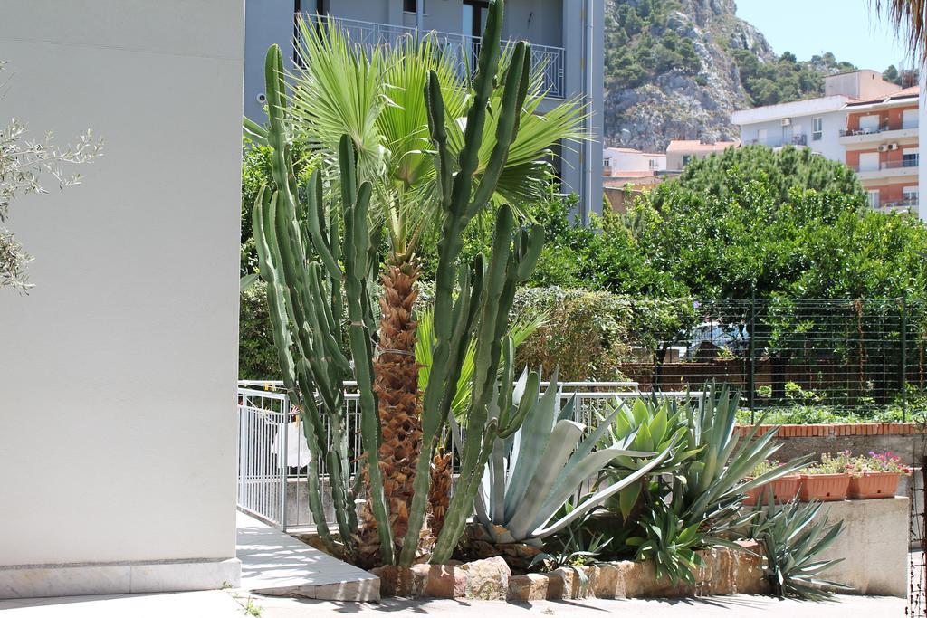 Book Your Place Cefalú Exterior foto